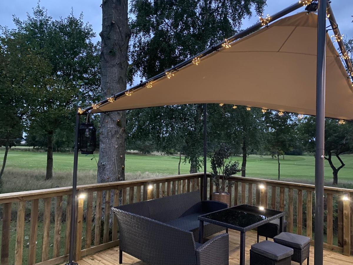 Teviotdale Lodge At Lilliardsedge Holiday Park Jedburgh Exterior foto
